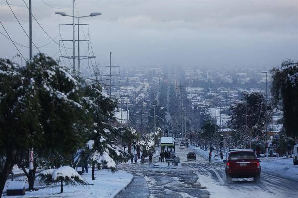 596b73fe61361f0e4c28e0ff Şili’de kar yağdı, 1 kişi hayatını kaybetti! Haberler 