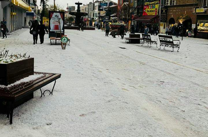 Dolu Edirne'yi Beyaza Bürüdü!