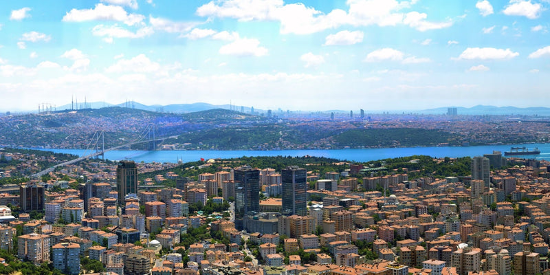 İstanbul'un 180 Derece Devasa Görüntüsü