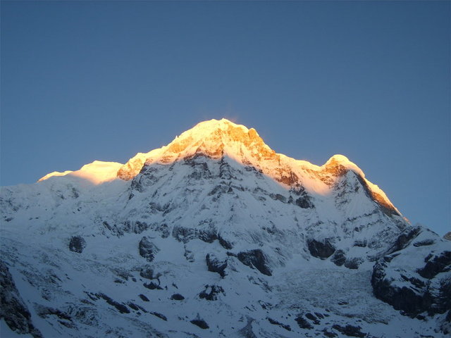 everesti-zirveden-ettiler-11 İlginç İddia: Everest Dünyanın En Yükseği Değil ! Foto Galerisi 