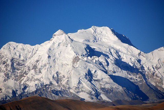 everesti-zirveden-ettiler-15 İlginç İddia: Everest Dünyanın En Yükseği Değil ! Foto Galerisi 