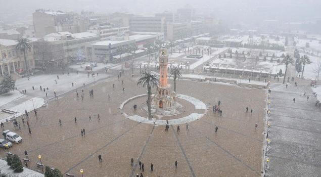 UYARI: İzmir, Aydın, Manisa’da Yoğun Kar!